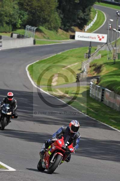 Motorcycle action photographs;Trackday digital images;cadwell;cadwell park photographs;event digital images;eventdigitalimages;motor racing louth lincolnshire;no limits trackday;peter wileman photography;trackday;trackday photos