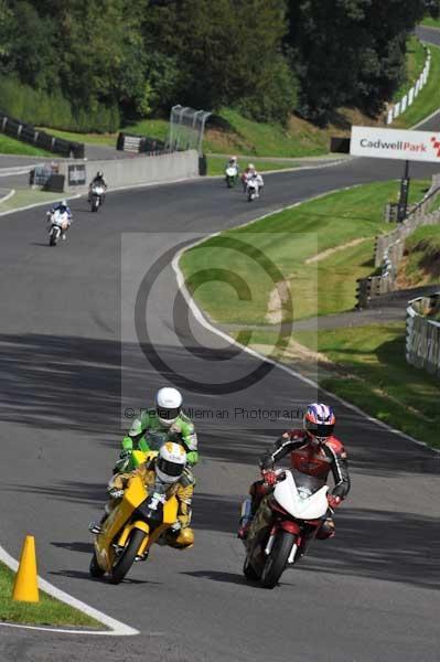 Motorcycle action photographs;Trackday digital images;cadwell;cadwell park photographs;event digital images;eventdigitalimages;motor racing louth lincolnshire;no limits trackday;peter wileman photography;trackday;trackday photos