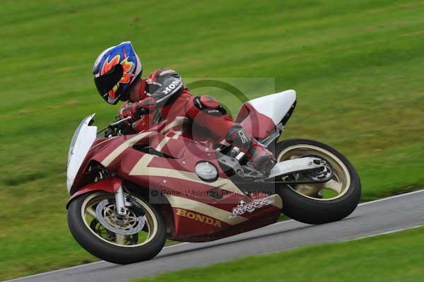 Motorcycle action photographs;Trackday digital images;cadwell;cadwell park photographs;event digital images;eventdigitalimages;motor racing louth lincolnshire;no limits trackday;peter wileman photography;trackday;trackday photos