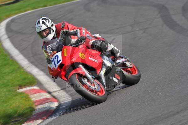 Motorcycle action photographs;Trackday digital images;cadwell;cadwell park photographs;event digital images;eventdigitalimages;motor racing louth lincolnshire;no limits trackday;peter wileman photography;trackday;trackday photos