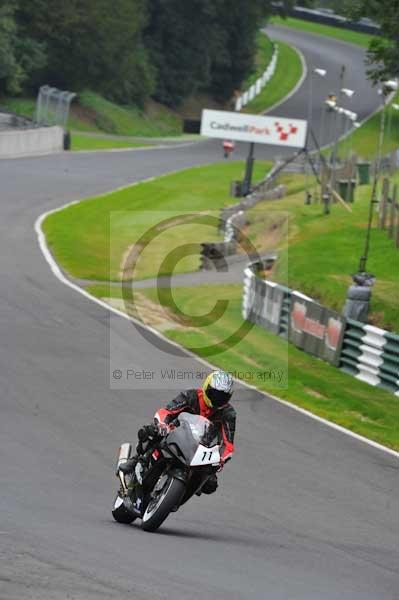 Motorcycle action photographs;Trackday digital images;cadwell;cadwell park photographs;event digital images;eventdigitalimages;motor racing louth lincolnshire;no limits trackday;peter wileman photography;trackday;trackday photos