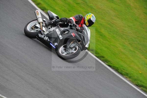 Motorcycle action photographs;Trackday digital images;cadwell;cadwell park photographs;event digital images;eventdigitalimages;motor racing louth lincolnshire;no limits trackday;peter wileman photography;trackday;trackday photos