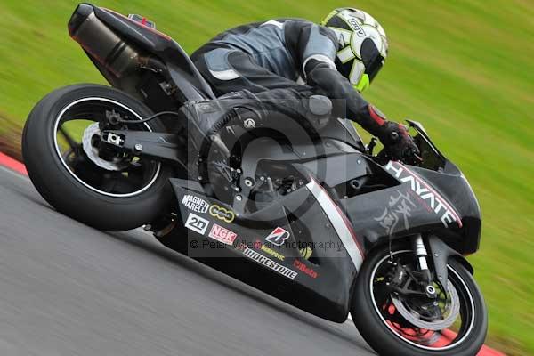 Motorcycle action photographs;Trackday digital images;cadwell;cadwell park photographs;event digital images;eventdigitalimages;motor racing louth lincolnshire;no limits trackday;peter wileman photography;trackday;trackday photos