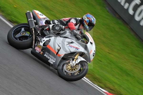 Motorcycle action photographs;Trackday digital images;cadwell;cadwell park photographs;event digital images;eventdigitalimages;motor racing louth lincolnshire;no limits trackday;peter wileman photography;trackday;trackday photos