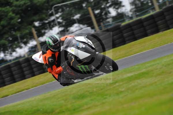 Motorcycle action photographs;Trackday digital images;cadwell;cadwell park photographs;event digital images;eventdigitalimages;motor racing louth lincolnshire;no limits trackday;peter wileman photography;trackday;trackday photos