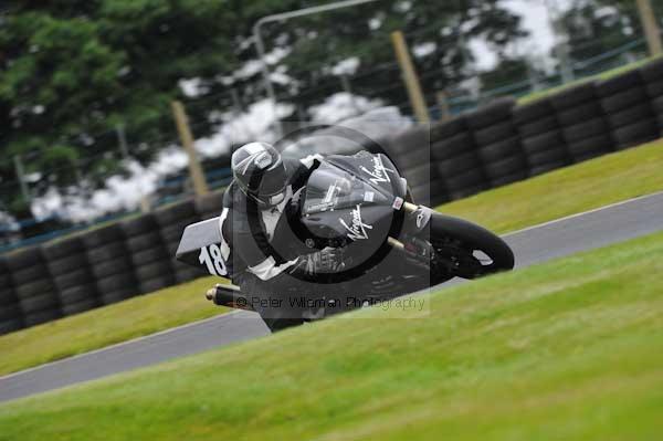 Motorcycle action photographs;Trackday digital images;cadwell;cadwell park photographs;event digital images;eventdigitalimages;motor racing louth lincolnshire;no limits trackday;peter wileman photography;trackday;trackday photos