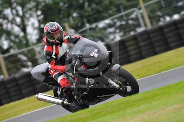 Motorcycle action photographs;Trackday digital images;cadwell;cadwell park photographs;event digital images;eventdigitalimages;motor racing louth lincolnshire;no limits trackday;peter wileman photography;trackday;trackday photos