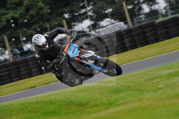 Motorcycle action photographs;Trackday digital images;cadwell;cadwell park photographs;event digital images;eventdigitalimages;motor racing louth lincolnshire;no limits trackday;peter wileman photography;trackday;trackday photos