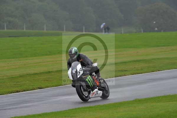 Motorcycle action photographs;Trackday digital images;cadwell;cadwell park photographs;event digital images;eventdigitalimages;motor racing louth lincolnshire;no limits trackday;peter wileman photography;trackday;trackday photos