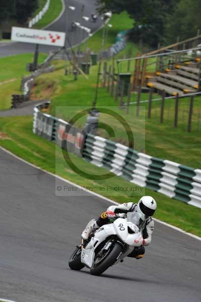 Motorcycle action photographs;Trackday digital images;cadwell;cadwell park photographs;event digital images;eventdigitalimages;motor racing louth lincolnshire;no limits trackday;peter wileman photography;trackday;trackday photos