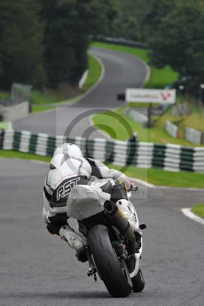 Motorcycle action photographs;Trackday digital images;cadwell;cadwell park photographs;event digital images;eventdigitalimages;motor racing louth lincolnshire;no limits trackday;peter wileman photography;trackday;trackday photos