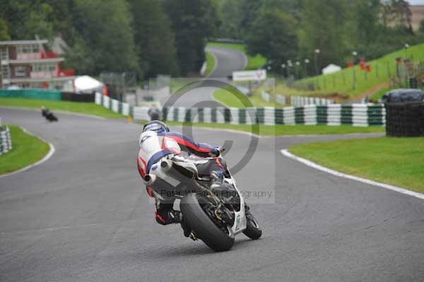 Motorcycle action photographs;Trackday digital images;cadwell;cadwell park photographs;event digital images;eventdigitalimages;motor racing louth lincolnshire;no limits trackday;peter wileman photography;trackday;trackday photos