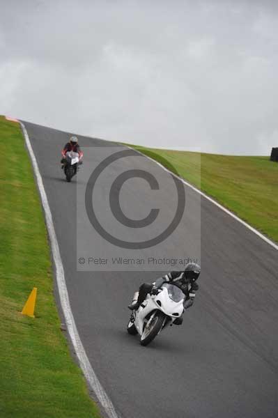 Motorcycle action photographs;Trackday digital images;cadwell;cadwell park photographs;event digital images;eventdigitalimages;motor racing louth lincolnshire;no limits trackday;peter wileman photography;trackday;trackday photos