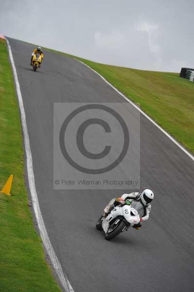 Motorcycle action photographs;Trackday digital images;cadwell;cadwell park photographs;event digital images;eventdigitalimages;motor racing louth lincolnshire;no limits trackday;peter wileman photography;trackday;trackday photos