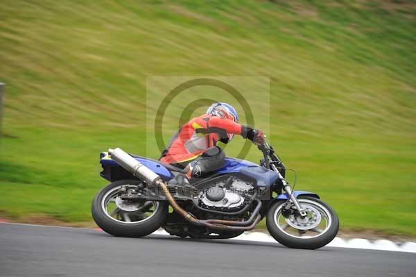 Motorcycle action photographs;Trackday digital images;cadwell;cadwell park photographs;event digital images;eventdigitalimages;motor racing louth lincolnshire;no limits trackday;peter wileman photography;trackday;trackday photos