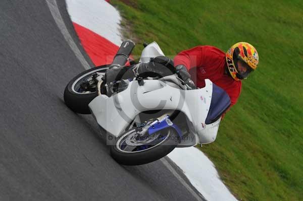 Motorcycle action photographs;Trackday digital images;cadwell;cadwell park photographs;event digital images;eventdigitalimages;motor racing louth lincolnshire;no limits trackday;peter wileman photography;trackday;trackday photos