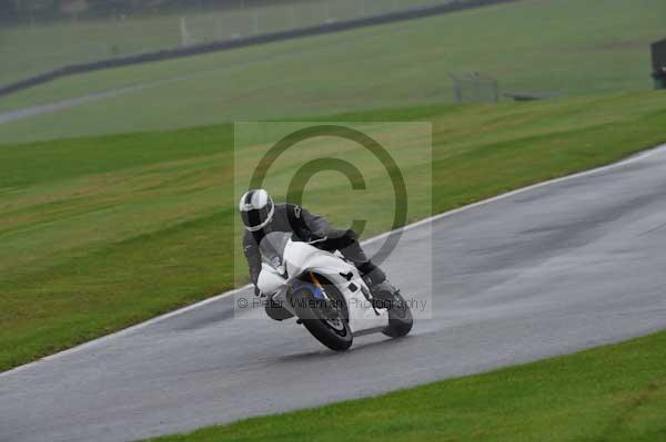 Motorcycle action photographs;Trackday digital images;cadwell;cadwell park photographs;event digital images;eventdigitalimages;motor racing louth lincolnshire;no limits trackday;peter wileman photography;trackday;trackday photos