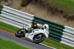 Motorcycle-action-photographs;Trackday-digital-images;cadwell;cadwell-park-photographs;event-digital-images;eventdigitalimages;motor-racing-louth-lincolnshire;no-limits-trackday;peter-wileman-photography;trackday;trackday-photos