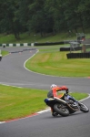 Motorcycle-action-photographs;Trackday-digital-images;cadwell;cadwell-park-photographs;event-digital-images;eventdigitalimages;motor-racing-louth-lincolnshire;no-limits-trackday;peter-wileman-photography;trackday;trackday-photos