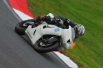 Motorcycle-action-photographs;Trackday-digital-images;cadwell;cadwell-park-photographs;event-digital-images;eventdigitalimages;motor-racing-louth-lincolnshire;no-limits-trackday;peter-wileman-photography;trackday;trackday-photos