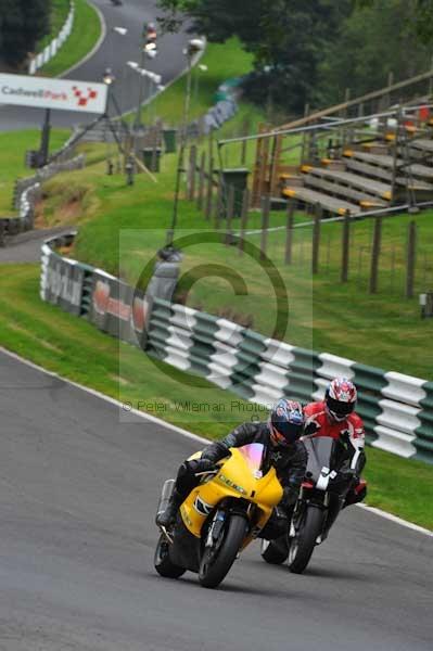 Motorcycle action photographs;Trackday digital images;cadwell;cadwell park photographs;event digital images;eventdigitalimages;motor racing louth lincolnshire;no limits trackday;peter wileman photography;trackday;trackday photos