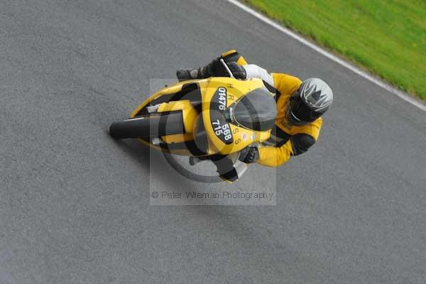 Motorcycle action photographs;Trackday digital images;cadwell;cadwell park photographs;event digital images;eventdigitalimages;motor racing louth lincolnshire;no limits trackday;peter wileman photography;trackday;trackday photos