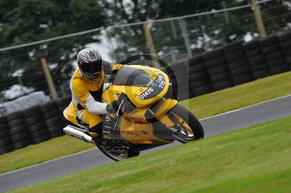 Motorcycle action photographs;Trackday digital images;cadwell;cadwell park photographs;event digital images;eventdigitalimages;motor racing louth lincolnshire;no limits trackday;peter wileman photography;trackday;trackday photos