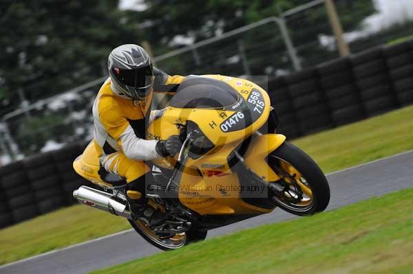 Motorcycle action photographs;Trackday digital images;cadwell;cadwell park photographs;event digital images;eventdigitalimages;motor racing louth lincolnshire;no limits trackday;peter wileman photography;trackday;trackday photos