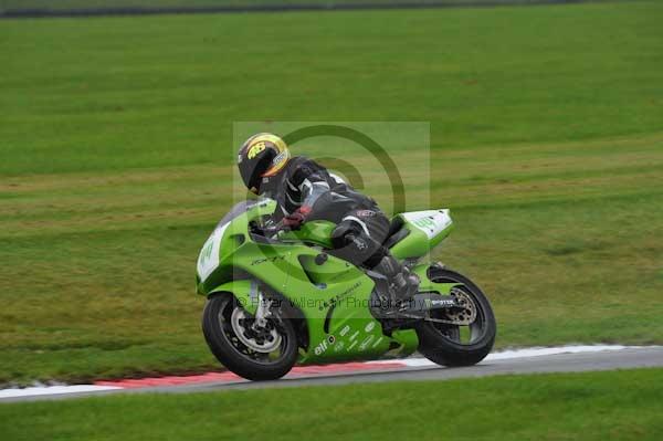 Motorcycle action photographs;Trackday digital images;cadwell;cadwell park photographs;event digital images;eventdigitalimages;motor racing louth lincolnshire;no limits trackday;peter wileman photography;trackday;trackday photos