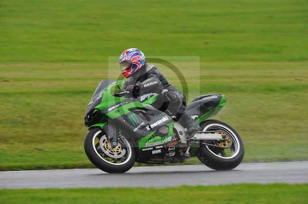 Motorcycle action photographs;Trackday digital images;cadwell;cadwell park photographs;event digital images;eventdigitalimages;motor racing louth lincolnshire;no limits trackday;peter wileman photography;trackday;trackday photos