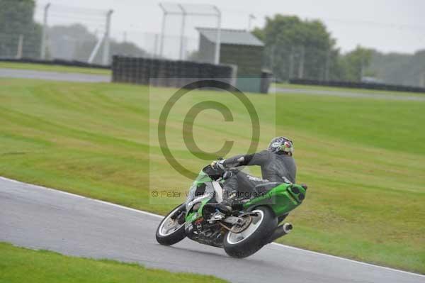 Motorcycle action photographs;Trackday digital images;cadwell;cadwell park photographs;event digital images;eventdigitalimages;motor racing louth lincolnshire;no limits trackday;peter wileman photography;trackday;trackday photos