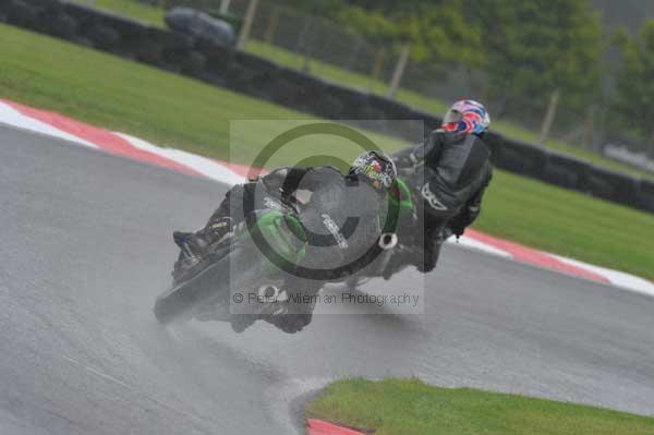 Motorcycle action photographs;Trackday digital images;cadwell;cadwell park photographs;event digital images;eventdigitalimages;motor racing louth lincolnshire;no limits trackday;peter wileman photography;trackday;trackday photos