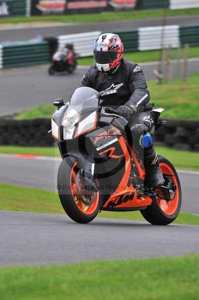 Motorcycle action photographs;Trackday digital images;cadwell;cadwell park photographs;event digital images;eventdigitalimages;motor racing louth lincolnshire;no limits trackday;peter wileman photography;trackday;trackday photos