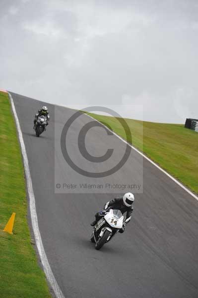 Motorcycle action photographs;Trackday digital images;cadwell;cadwell park photographs;event digital images;eventdigitalimages;motor racing louth lincolnshire;no limits trackday;peter wileman photography;trackday;trackday photos