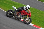 Motorcycle-action-photographs;Trackday-digital-images;cadwell;cadwell-park-photographs;event-digital-images;eventdigitalimages;motor-racing-louth-lincolnshire;no-limits-trackday;peter-wileman-photography;trackday;trackday-photos