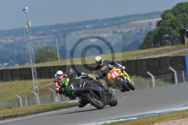 Motorcycle action photographs;donington;donington park leicestershire;donington photographs;event digital images;eventdigitalimages;no limits trackday;peter wileman photography;trackday;trackday digital images;trackday photos