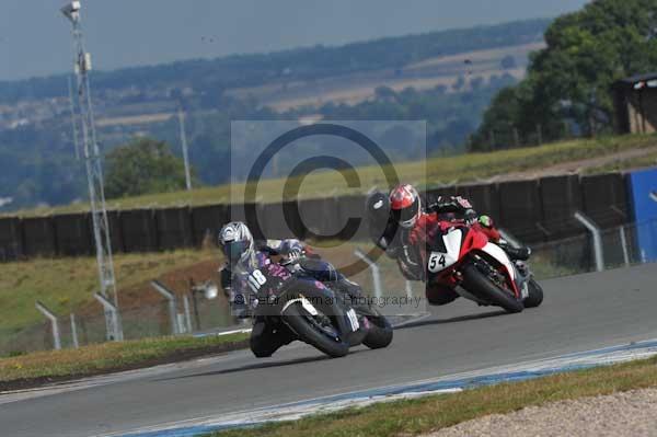 Motorcycle action photographs;donington;donington park leicestershire;donington photographs;event digital images;eventdigitalimages;no limits trackday;peter wileman photography;trackday;trackday digital images;trackday photos