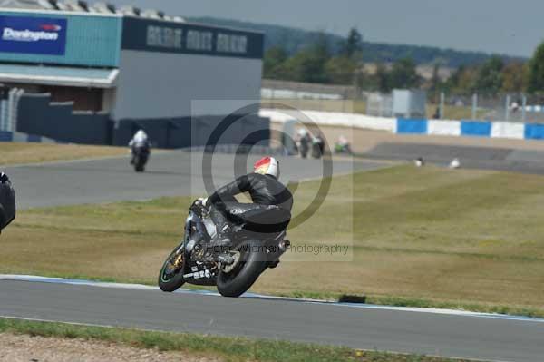 Motorcycle action photographs;donington;donington park leicestershire;donington photographs;event digital images;eventdigitalimages;no limits trackday;peter wileman photography;trackday;trackday digital images;trackday photos