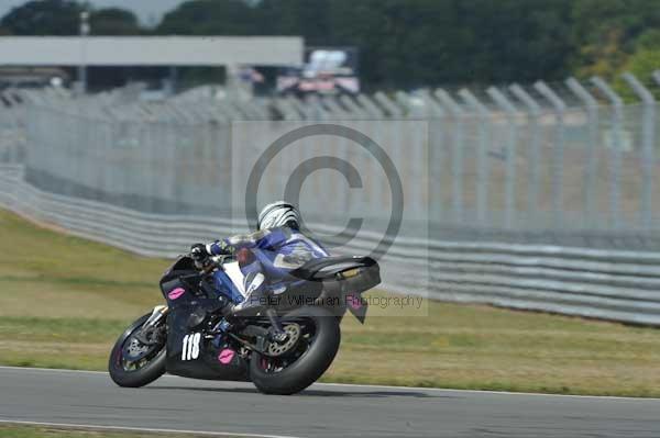 Motorcycle action photographs;donington;donington park leicestershire;donington photographs;event digital images;eventdigitalimages;no limits trackday;peter wileman photography;trackday;trackday digital images;trackday photos