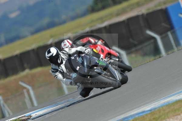 Motorcycle action photographs;donington;donington park leicestershire;donington photographs;event digital images;eventdigitalimages;no limits trackday;peter wileman photography;trackday;trackday digital images;trackday photos