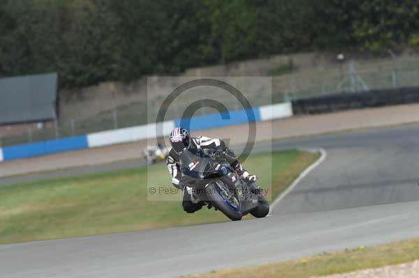 Motorcycle action photographs;donington;donington park leicestershire;donington photographs;event digital images;eventdigitalimages;no limits trackday;peter wileman photography;trackday;trackday digital images;trackday photos