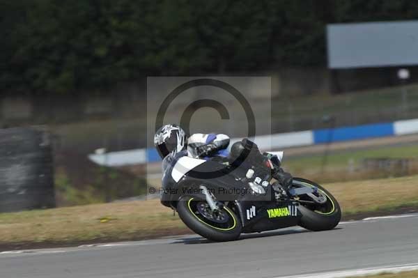 Motorcycle action photographs;donington;donington park leicestershire;donington photographs;event digital images;eventdigitalimages;no limits trackday;peter wileman photography;trackday;trackday digital images;trackday photos