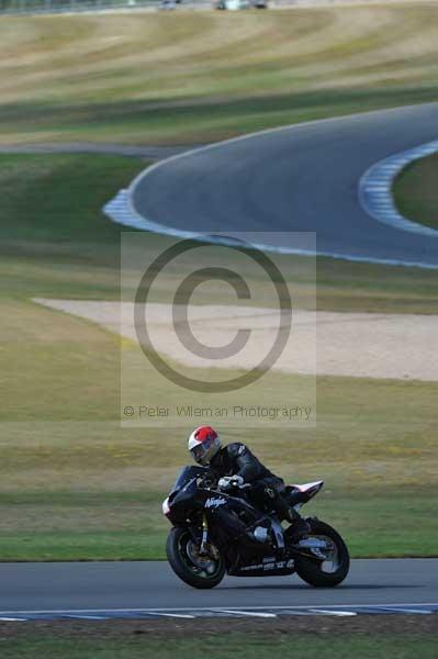 Motorcycle action photographs;donington;donington park leicestershire;donington photographs;event digital images;eventdigitalimages;no limits trackday;peter wileman photography;trackday;trackday digital images;trackday photos