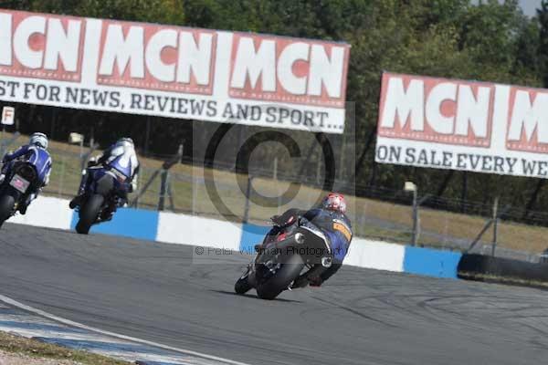 Motorcycle action photographs;donington;donington park leicestershire;donington photographs;event digital images;eventdigitalimages;no limits trackday;peter wileman photography;trackday;trackday digital images;trackday photos