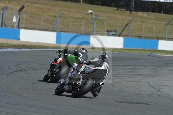 Motorcycle action photographs;donington;donington park leicestershire;donington photographs;event digital images;eventdigitalimages;no limits trackday;peter wileman photography;trackday;trackday digital images;trackday photos