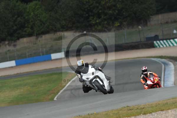 Motorcycle action photographs;donington;donington park leicestershire;donington photographs;event digital images;eventdigitalimages;no limits trackday;peter wileman photography;trackday;trackday digital images;trackday photos