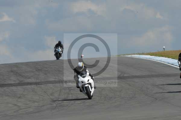 Motorcycle action photographs;donington;donington park leicestershire;donington photographs;event digital images;eventdigitalimages;no limits trackday;peter wileman photography;trackday;trackday digital images;trackday photos