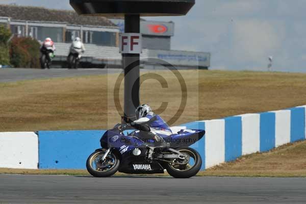 Motorcycle action photographs;donington;donington park leicestershire;donington photographs;event digital images;eventdigitalimages;no limits trackday;peter wileman photography;trackday;trackday digital images;trackday photos