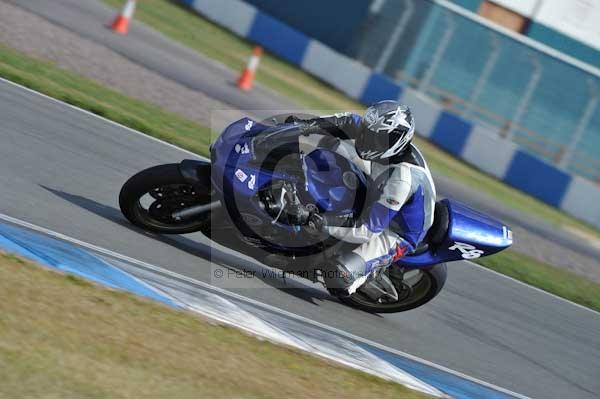 Motorcycle action photographs;donington;donington park leicestershire;donington photographs;event digital images;eventdigitalimages;no limits trackday;peter wileman photography;trackday;trackday digital images;trackday photos