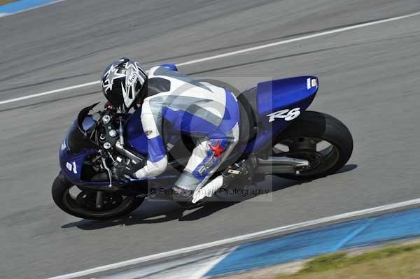 Motorcycle action photographs;donington;donington park leicestershire;donington photographs;event digital images;eventdigitalimages;no limits trackday;peter wileman photography;trackday;trackday digital images;trackday photos